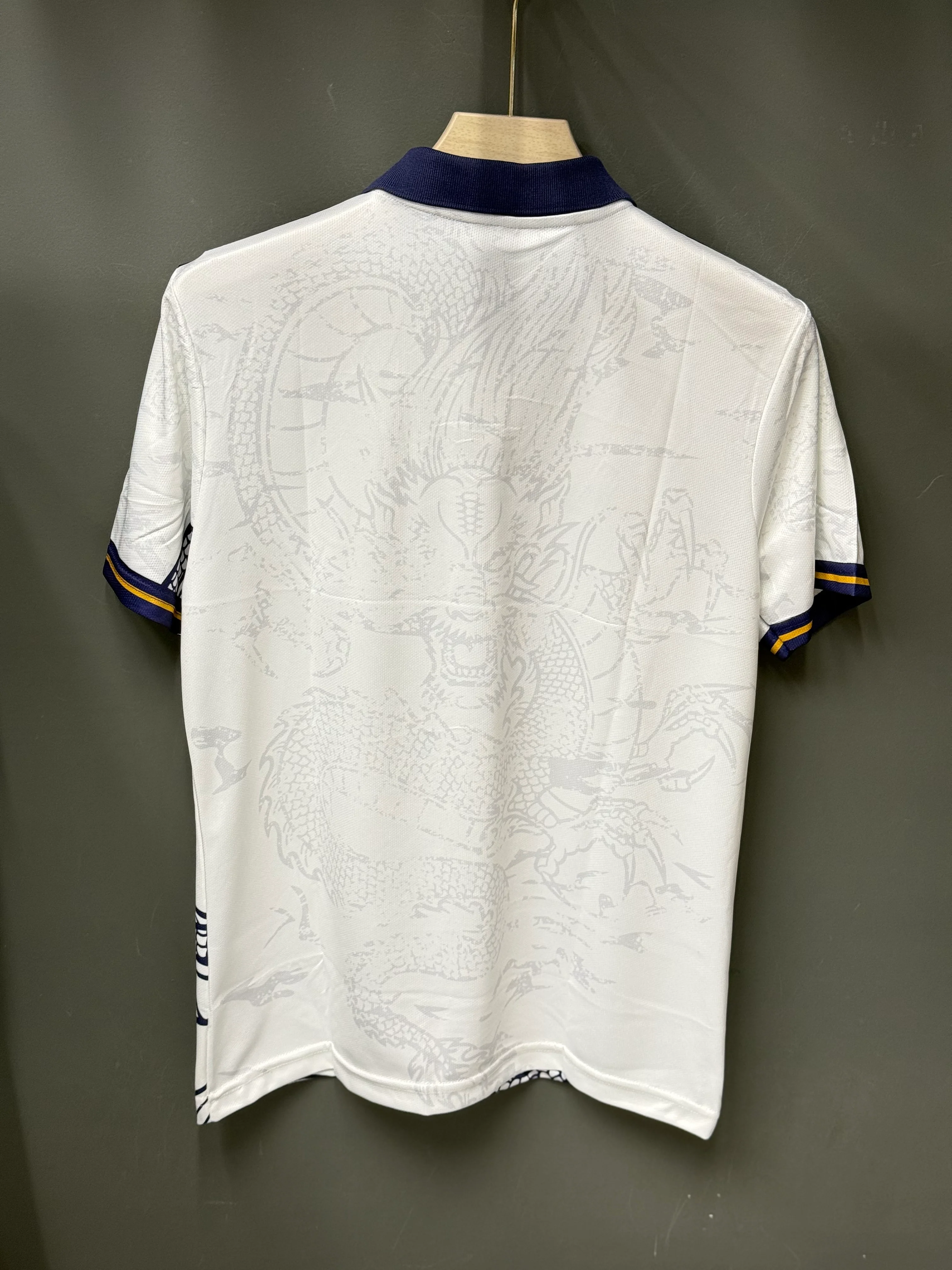 REAL MADRID 22/23 DRAGON WHITE POLO EMBROIDERY - Image 3