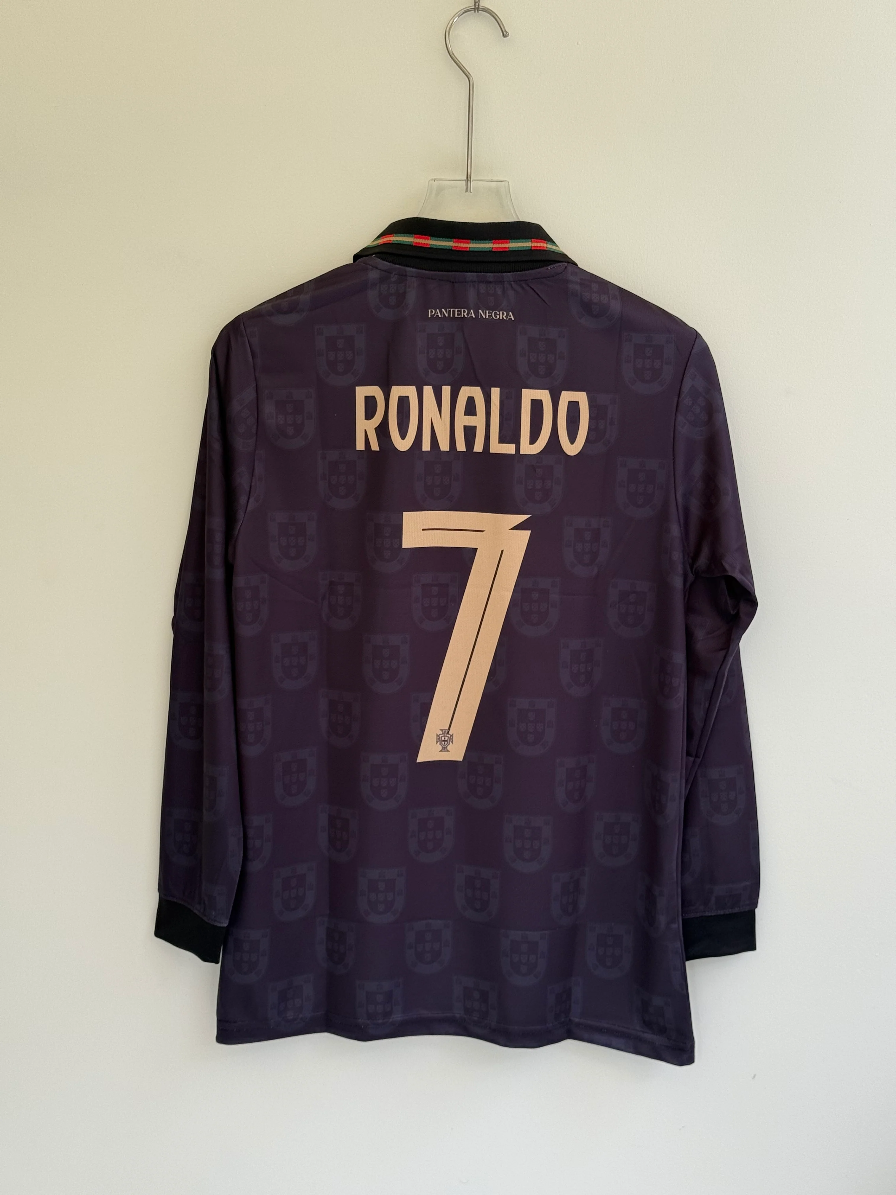 RONALDO PORTUGAL 2026 SPECIAL KIT POLO FULL SLEEV EMBROIDERY - Image 3