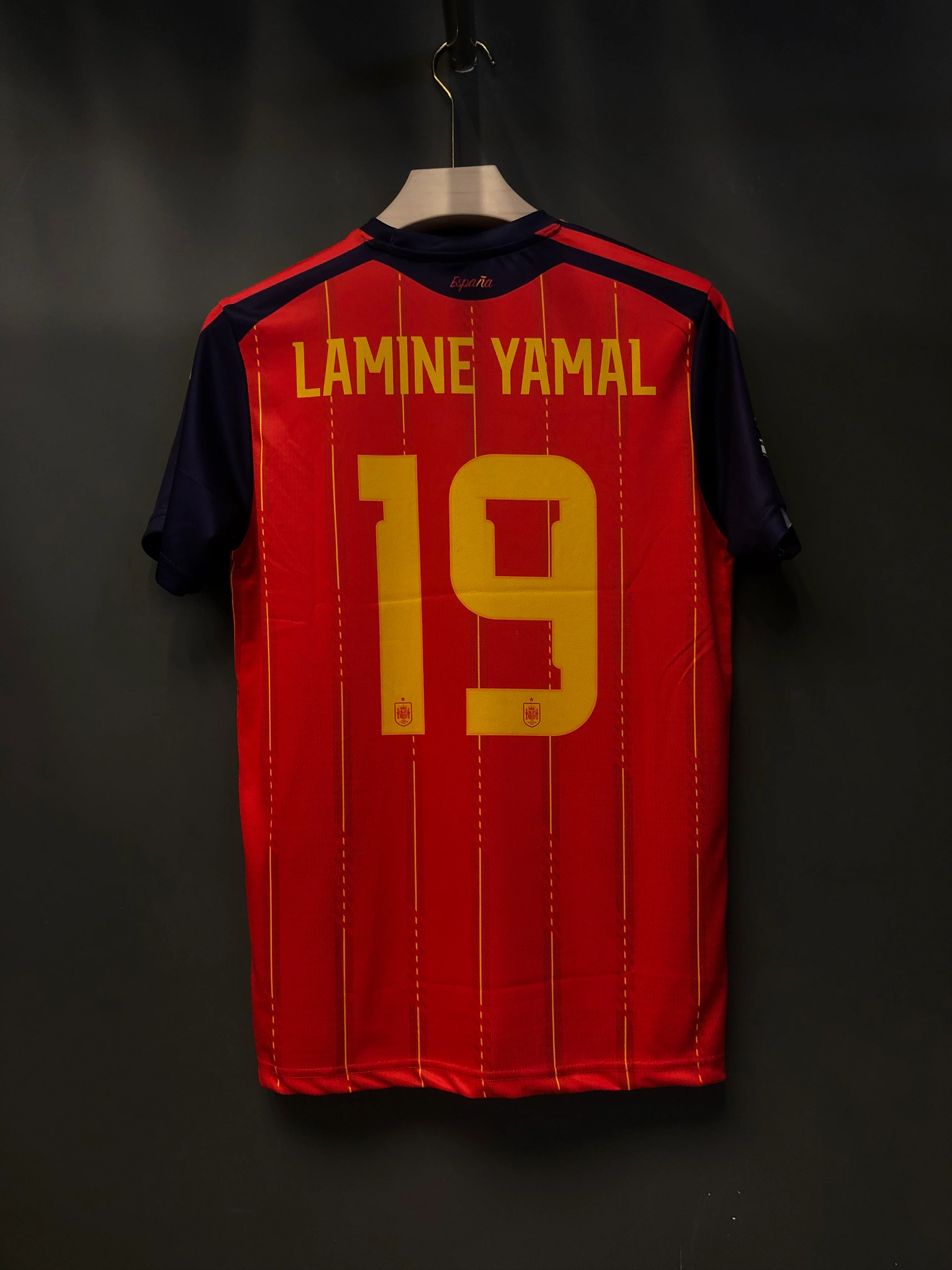 YAMAL SPAIN HOME KIT EMBROIDERY 2026 WORLD CUP KIT - Image 3